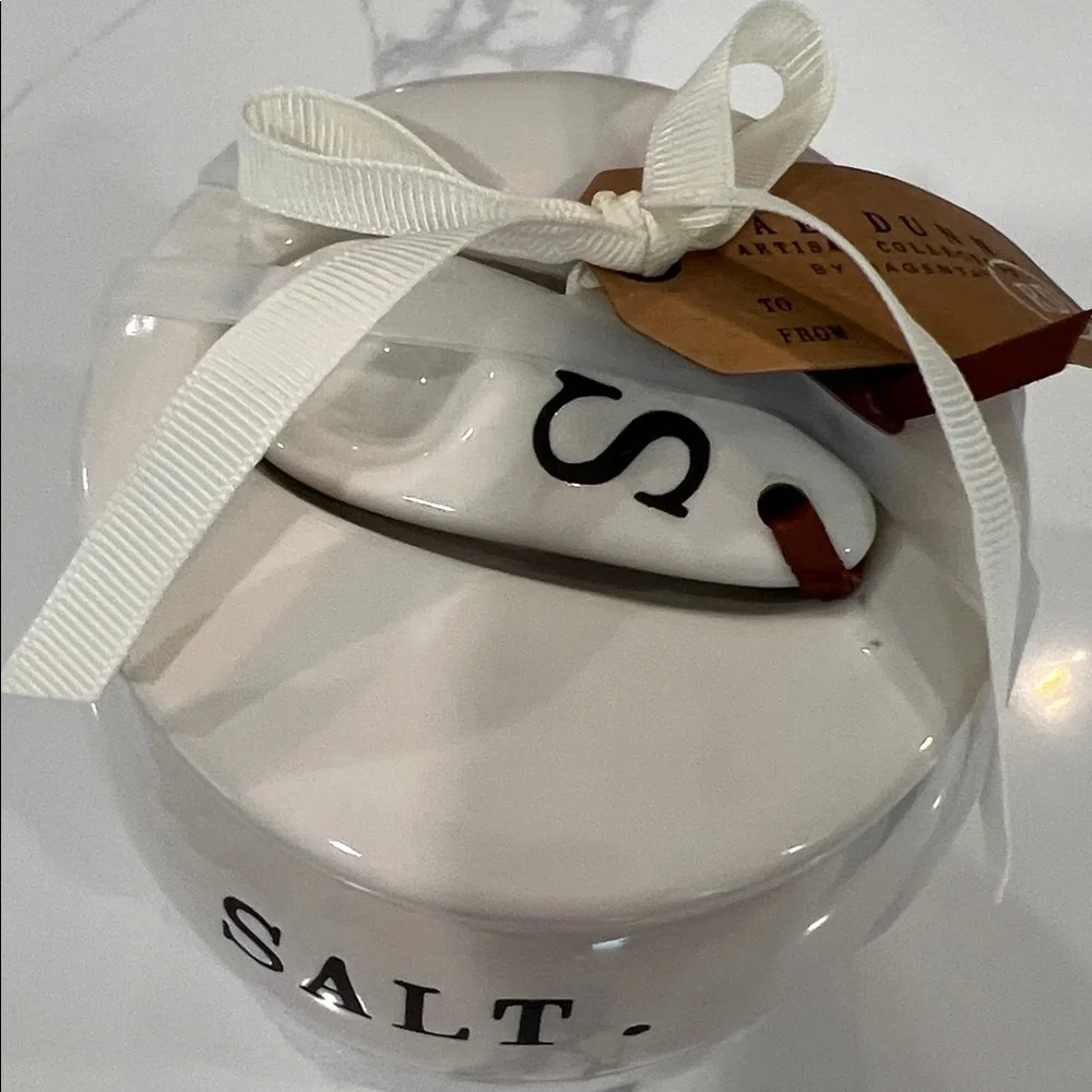 Rae Dunn..SALT. & PEPPER.